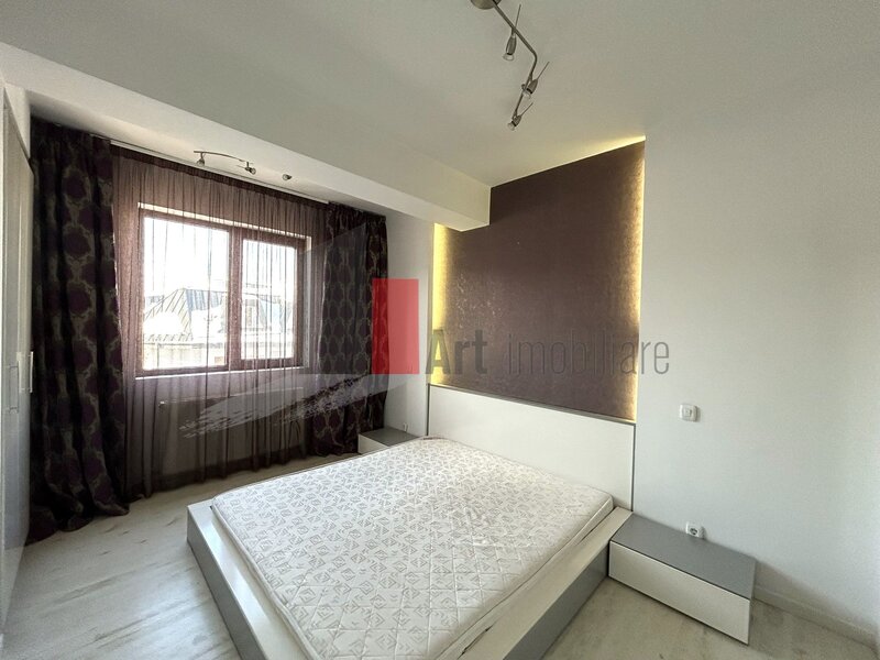 Metrou 1 Mai, 1 km Piata Domenii, apartament 2 camere, bloc 2008.